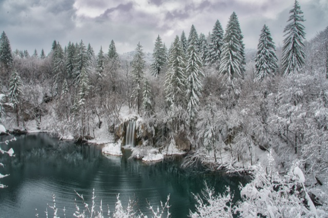 Plitvice Lakes natural beauty